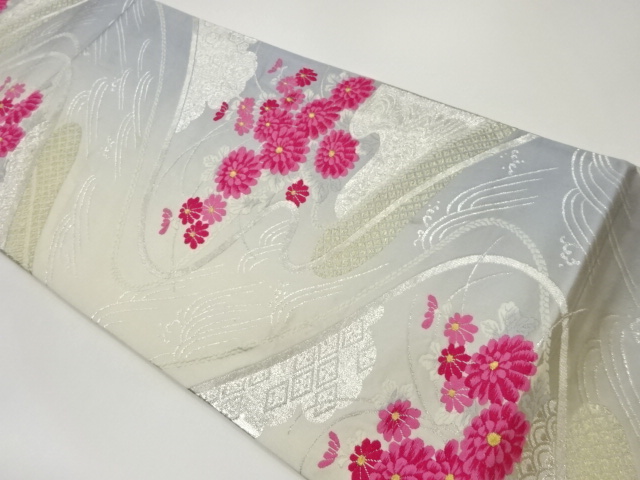 菊に雲・波・古典柄模様織出し袋帯